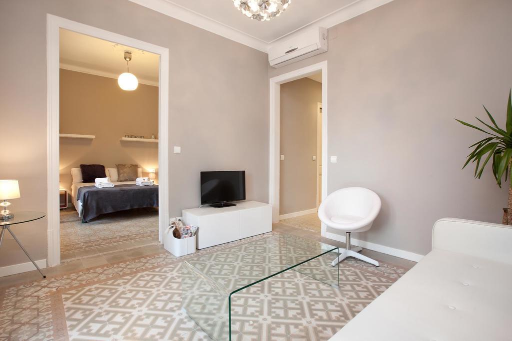 Enjoy Apartments Sofia Barcelona Zimmer foto
